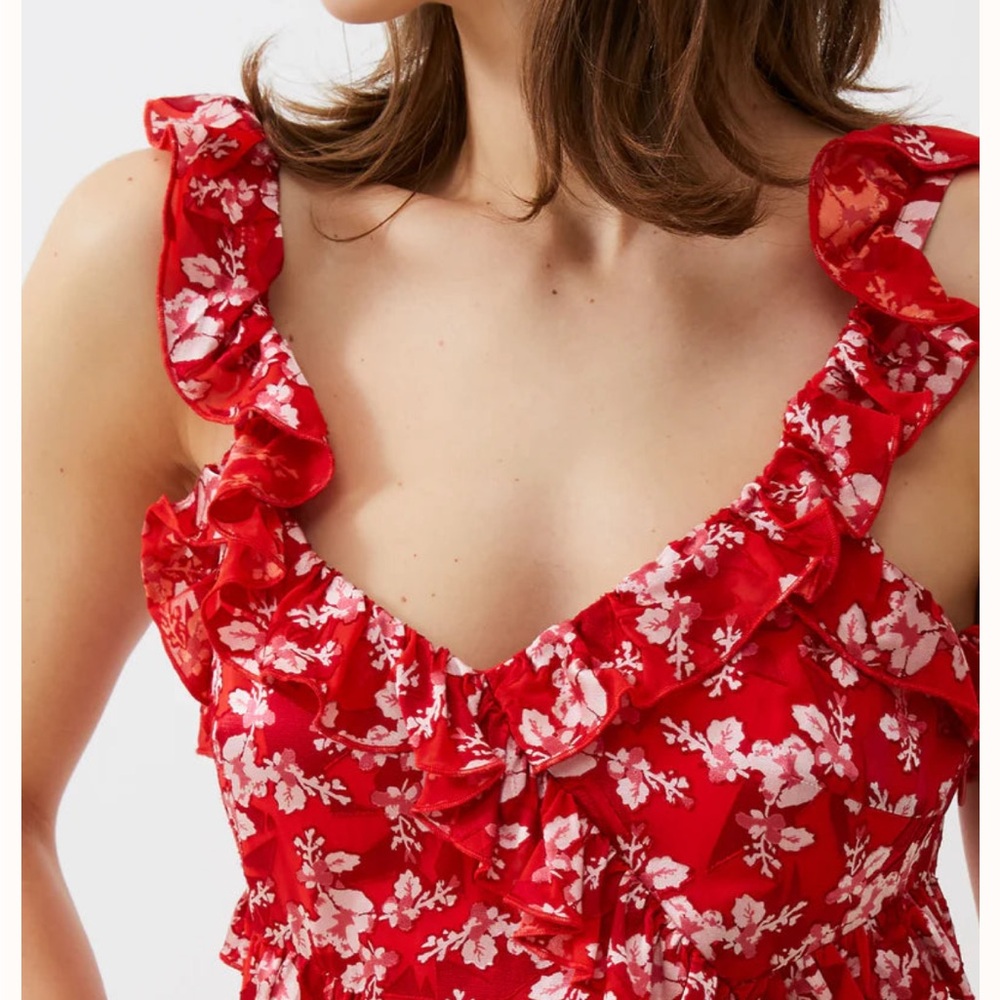 French Connection ELIANA BURNOUT FRILL CAMI DRESS - TRUE RED/ RASPBERRY